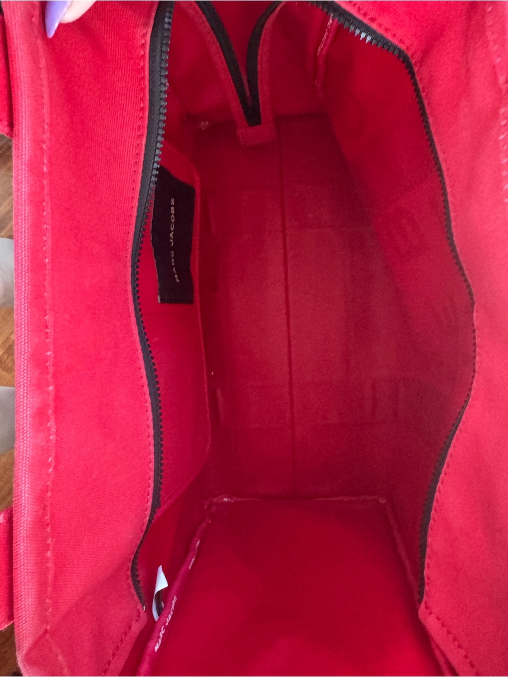 Marc Jacobs The Tote Bag in Red (Large) - Picture 4 of 7